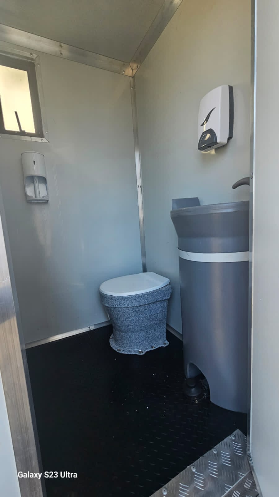 Standard Ablution Unit 5